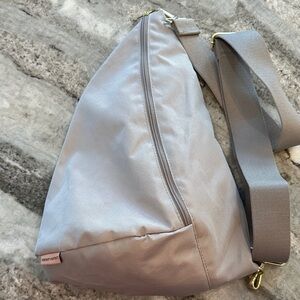 Logan + Lenora (now known as Canvelle) sling bag